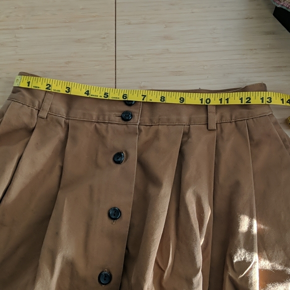 Vintage khaki skirt - Picture 5 of 6